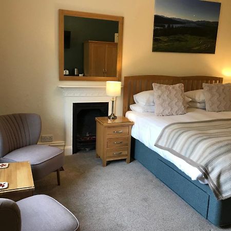 May Cottage B&B Bowness-on-Windermere Bagian luar foto
