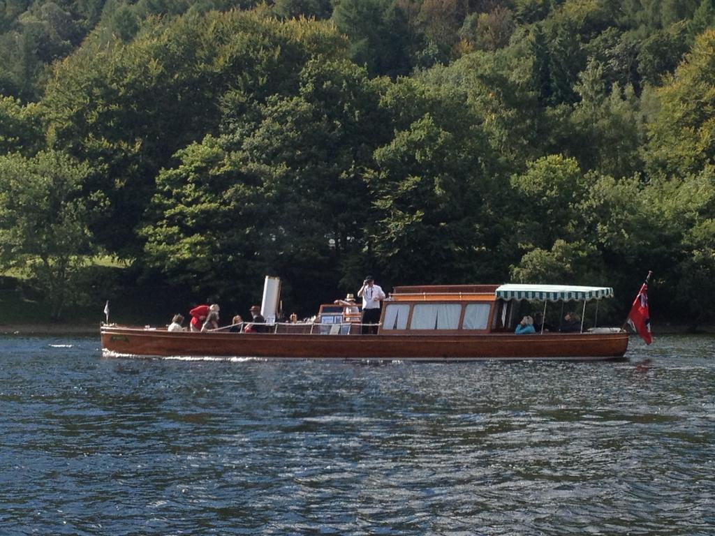 May Cottage B&B Bowness-on-Windermere Bagian luar foto