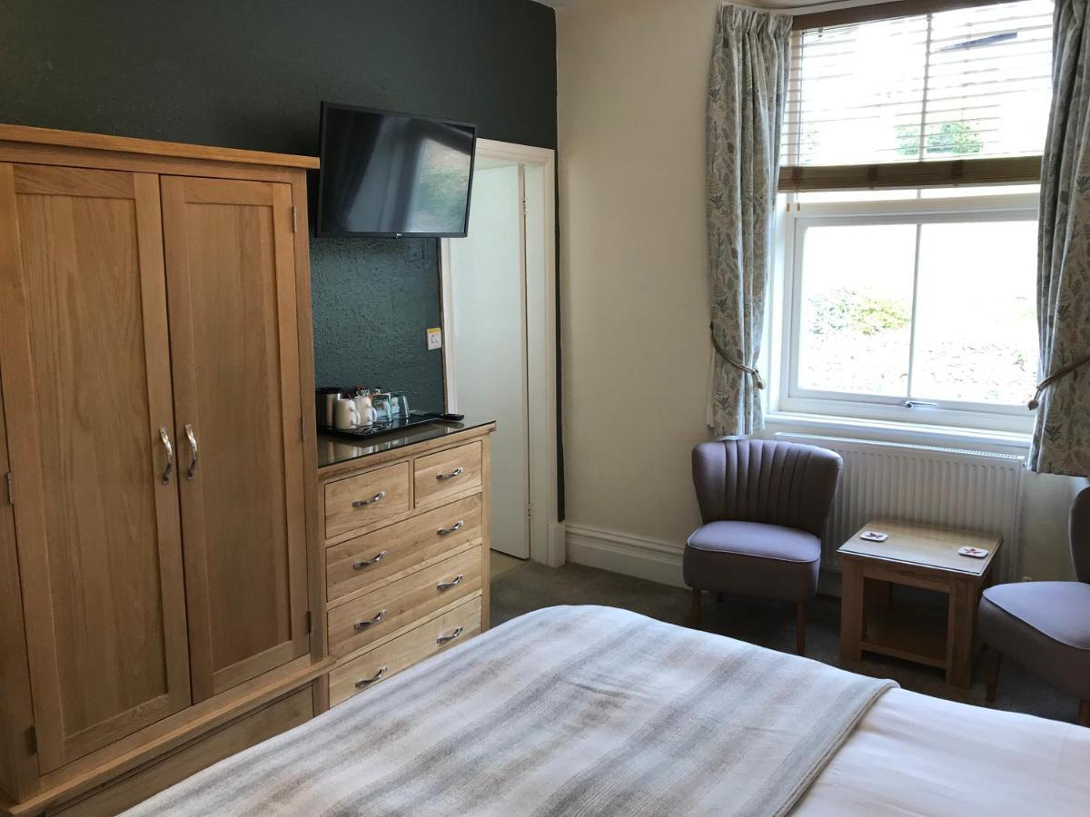 May Cottage B&B Bowness-on-Windermere Bagian luar foto