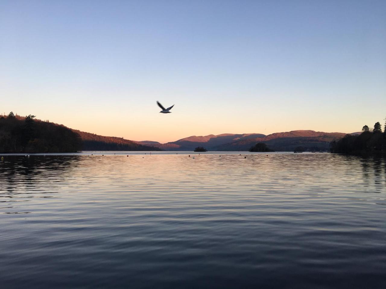 May Cottage B&B Bowness-on-Windermere Bagian luar foto