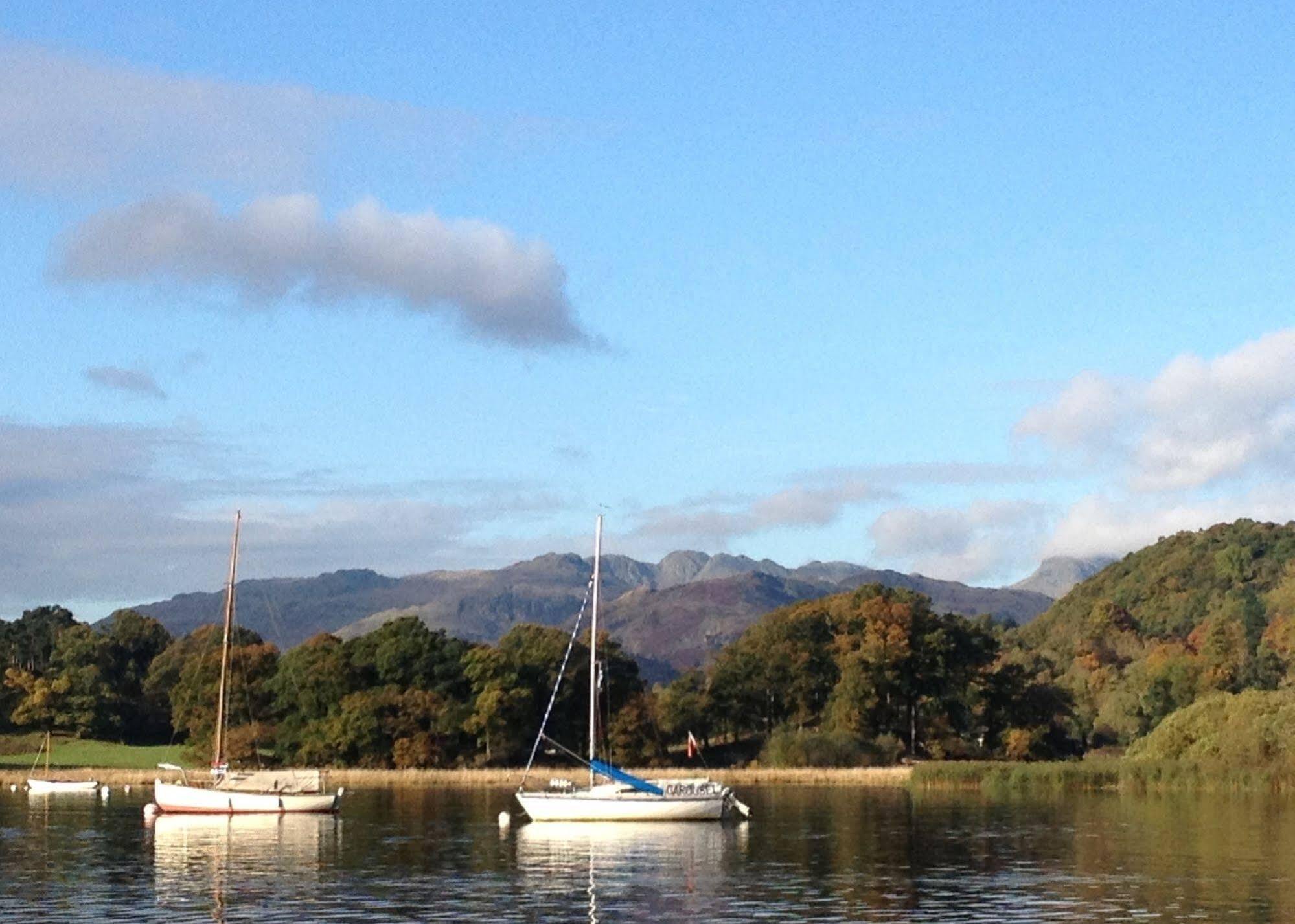 May Cottage B&B Bowness-on-Windermere Bagian luar foto