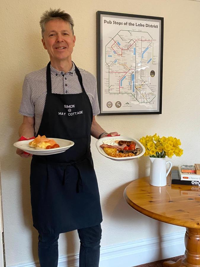 May Cottage B&B Bowness-on-Windermere Bagian luar foto